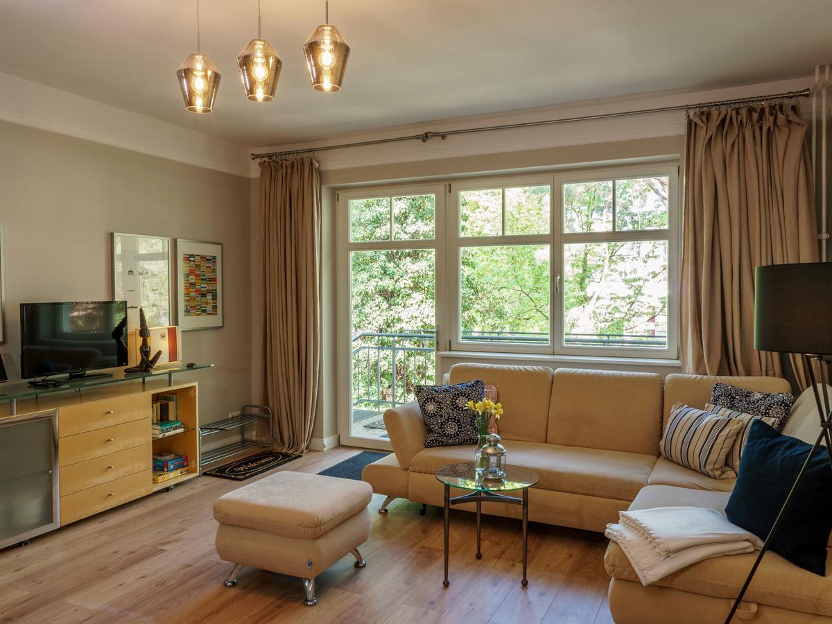 With Balcony In One Of The Beautiful Districts Of Appartement